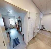 Modernes Ein oder Zweifamilienhaus dazu einer Garage mit Gartendurchfahrt - Schwalbach