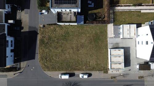 Guter Zuschnitt ca. 713 m² - Grundstück in Deining