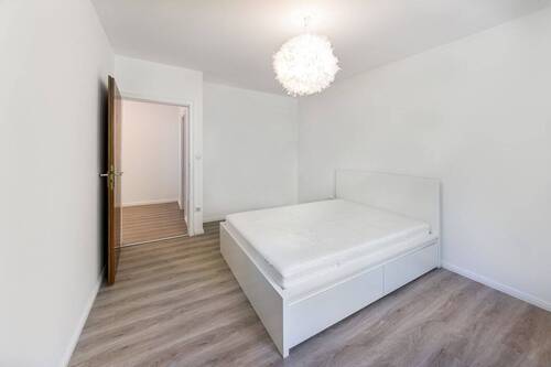 Schlafzimmer mit Nische - 