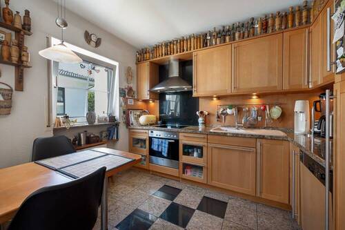 Küche - 4 Zimmer Etagenwohnung in Usingen