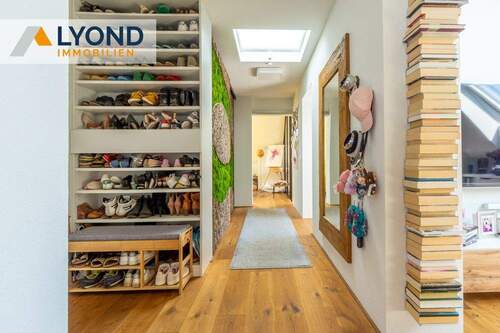 Flur - 2 Zimmer Etagenwohnung in Pleidelsheim