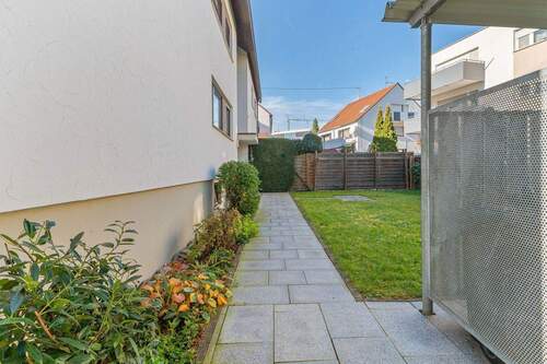 Haus hinten - 