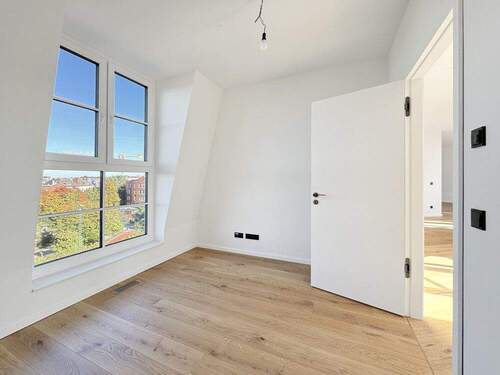 KINDER-/ GÄSTEZIMMER - 