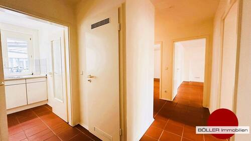 Gute Aufteilung - Etagenwohnung mit 100,00 m&sup2; in Nürnberg zum Kaufen