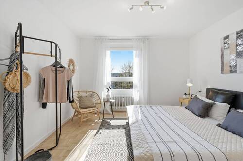 sonniges Schlafzimmer - 