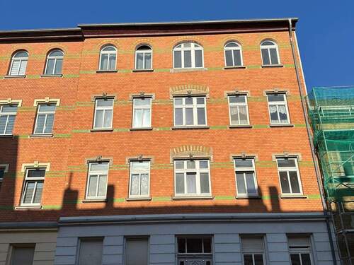 Hausansicht.jpg - +++ renovierte 2 Raumwohnung +++