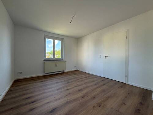 Wohnzimmer - Etagenwohnung mit 50,00 m² in Niederwürschnitz zur Miete