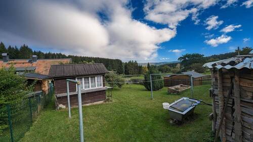 großes Grundstück mit Ausblick - 6 Zimmer Einfamilienhaus in Bad Elster