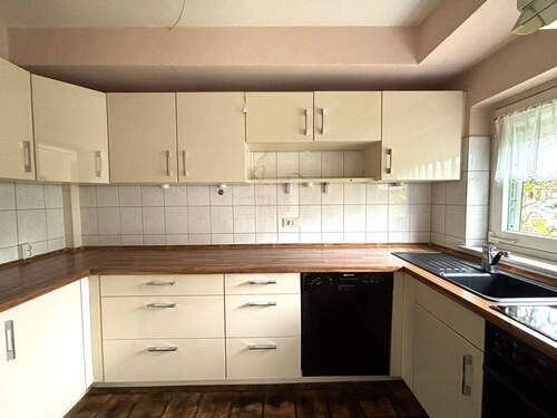 Küche - 4 Zimmer Doppelhaushälfte zum Kaufen in Guderhandviertel
