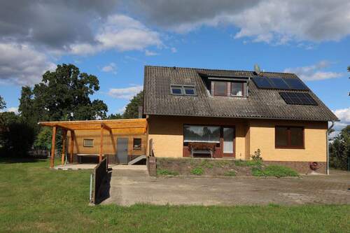 Einfamilienhaus in Gusborn - 