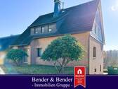 www.bender-immobilien.de - *RESERVIERT*Renovierungsbedürftiges Zweifamilienhaus mit großem Garten in ruhiger Ortsrandlage von Morsbach!