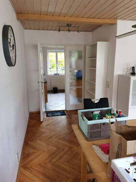 vom Wohnzimmer auf die Küche - 
