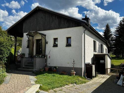 Hintergebäude/Bungalow - Einfamilienhaus mit 202,00 m² in Auerbach zum Kaufen
