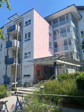 Aussenansicht Gebäude - Garage, Stellplatz zum Kaufen in Radolfzell