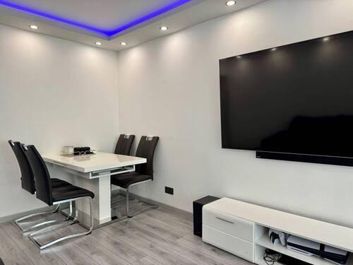 Wohnzimmer Position 2 - Etagenwohnung mit 68,50 m&sup2; in Offenbach zum Kaufen