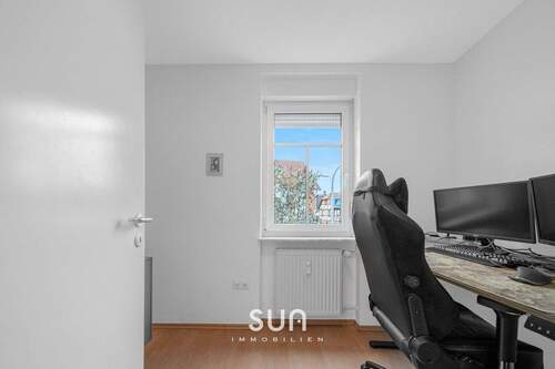 ARBEITSZIMMER - 