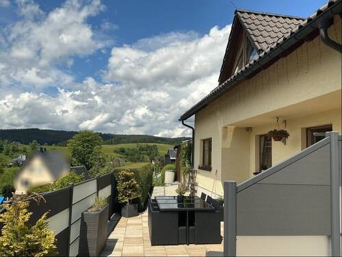 Terrasse - Einfamilienhaus mit 149,00 m² in Klingenthal zum Kaufen