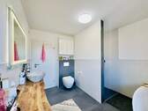 Modernes Tageslichtbad - 