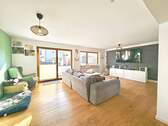 Helles Wohnzimmer - 