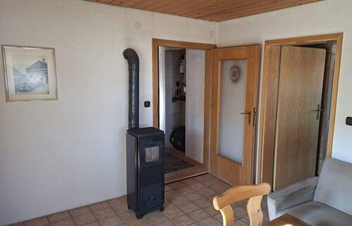 Holzofen im Wohnzimmer - 