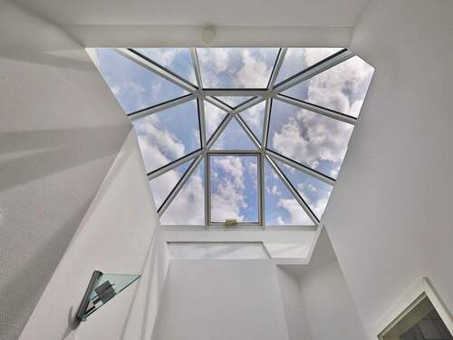 Besonderes Lichtkonzept im Dachgeschoss - 6 Zimmer Einfamilienhaus zum Kaufen in Filderstadt-Harthausen