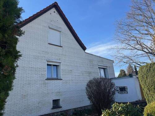 Ein Blick von der Straße - 