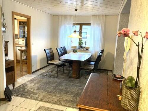 Esszimmer - Etagenwohnung mit 112,30 m² in Mühlhausen zum Kaufen