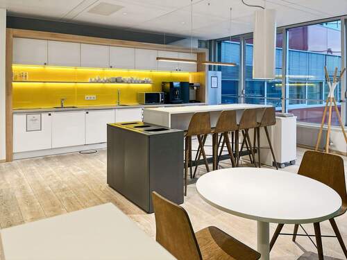 Property Image 7 - 