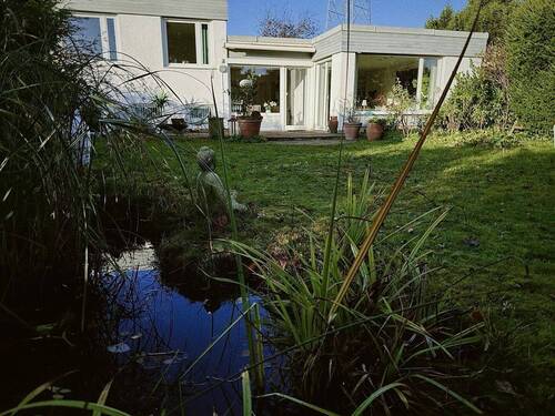 Teich - Reihenmittelhaus mit 120,00 m&sup2; in Neusäß zum Kaufen