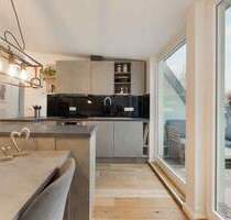 Helle Dachgeschosswohnung mit Stil und Dachterrasse in Köpenick - Berlin