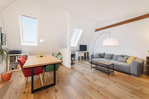 Zimmer 3 Bild 1.jpg - Etagenwohnung mit 110,00 m&sup2; in Berlin zum Kaufen