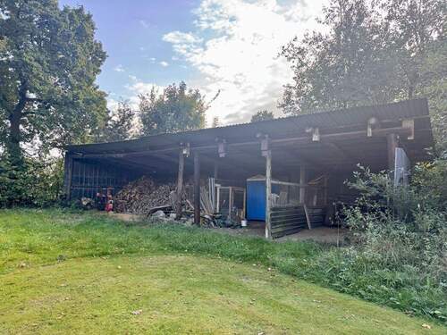 Holzlager / Carport - 