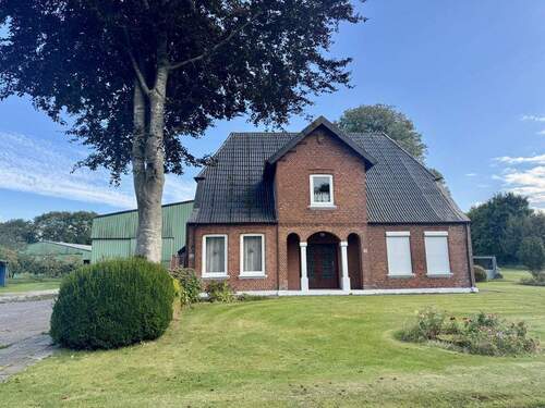 Bild 3 - 9 Zimmer Mehrfamilienhaus, Wohnhaus in Sankt Michaelisdonn / Hindorf