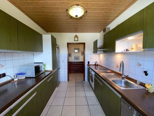 Hier wird gekocht! - Einfamilienhaus mit 131,00 m² in Wiesbaden zum Kaufen