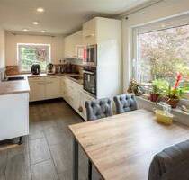 Einfamilienhaus zu verkaufen - 450.000,00&nbsp;EUR Kaufpreis, ca.&nbsp; 147,60&nbsp;m&sup2;&nbsp;Wohnfl&auml;che in Ungerhausen (PLZ: 87781)