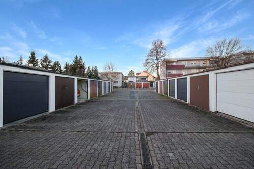 Garagen - 