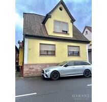Gemütliches Einfamilienhaus mit Garten und Dachterrasse - Gemünden Am Main