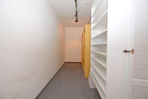 Schlafen Schrankbereich.jpg - 