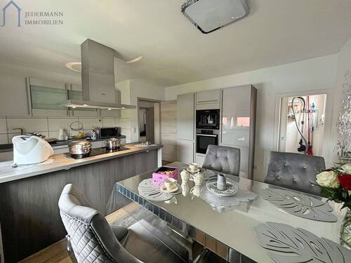 df30e72d-7ce8-4d15-8fcb-9f48f80b0e0a-1597945539 - 7 Zimmer Mehrfamilienhaus, Wohnhaus in Friedewald