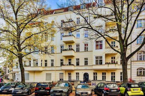 Hausansicht 2 - Charmantes Dachgeschoss im beliebtem Charlottenburger Kiez