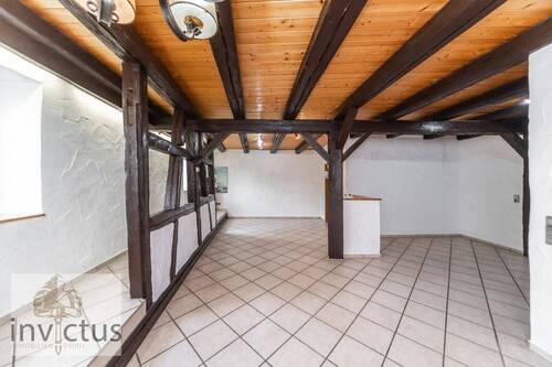 Bild 3 - 6 Zimmer Mehrfamilienhaus, Wohnhaus in Bad Wimpfen