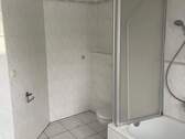 Tageslichtbad mit Wanne - 