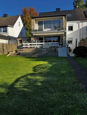 Ansicht Gartenseite - 6 Zimmer Mehrfamilienhaus, Wohnhaus zum Kaufen in Paderborn
