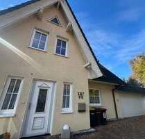 Freistehendes Einfamilienhaus mit Doppelgarage in ruhiger Lage - Burgdorf Otze