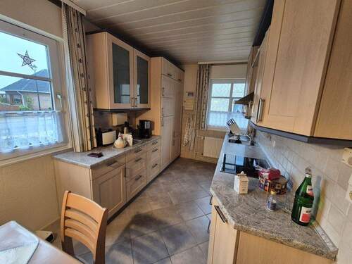 Küche - 4 Zimmer Einfamilienhaus in Brunsbüttel