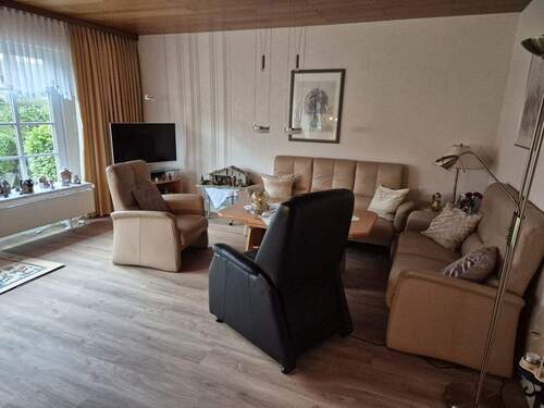 Wohn- und Esszimmer - 