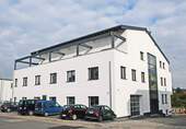 Ansicht Vorderseite - MTI commercial - Modernes Gewerbeobjekt mit Betriebswohnungen