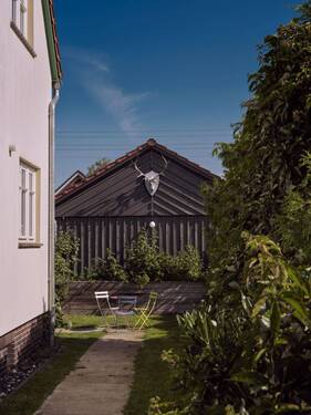 Garage - 