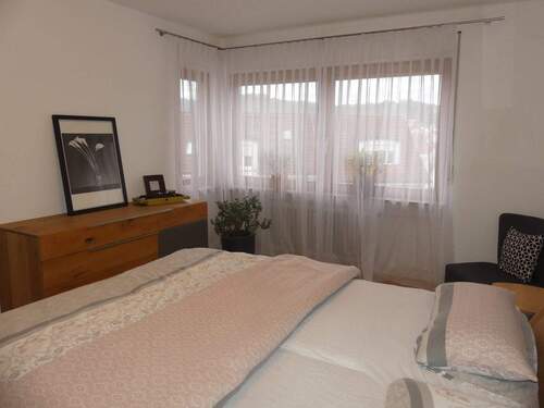 Schlafzimmer (2) - 