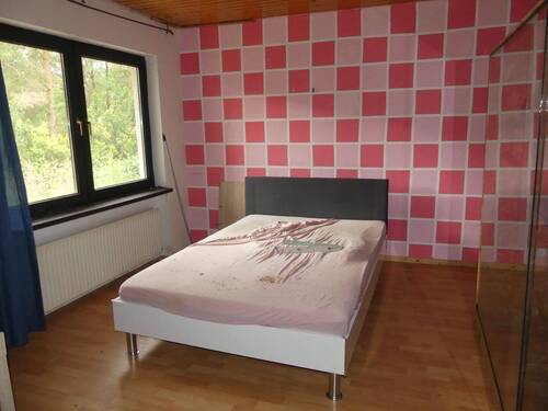 Schlafzimmer Untergeschoss - 